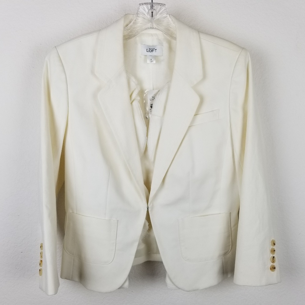 NWT Ann Taylor Loft | Ruffle Collar Blazer